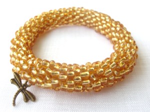 Beaded gold bracelet