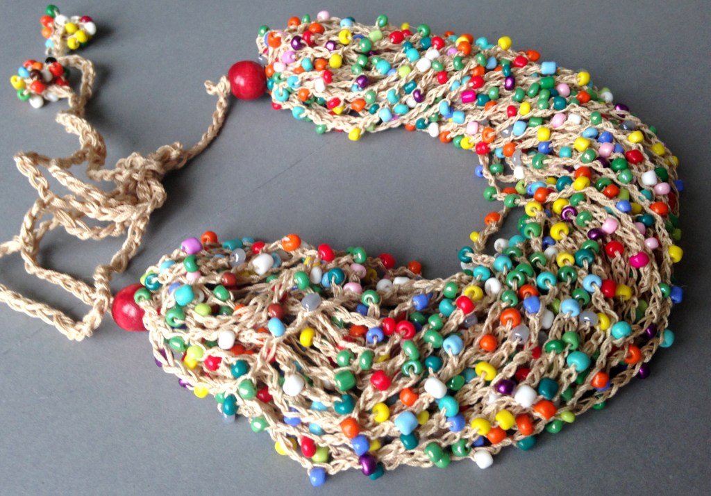 Colier crosetat multicolor 2015-03-06 16.18.30